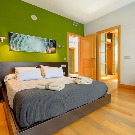 Mamma Mia Sleeps 6 With Pool Vila