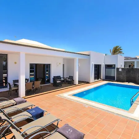 Villa Mamma Mia In Playa Blanca& Pool Private Hea *