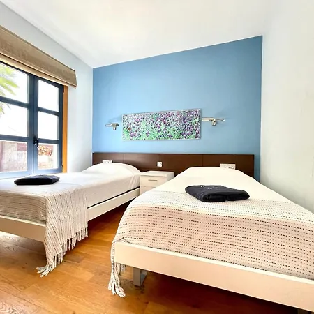 Mamma Mia Sleeps 6 With Pool ヴィラ