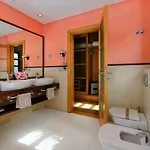 Villa Mamma Mia Sleeps 6 With Pool