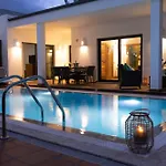 Mamma Mia Sleeps 6 With Pool *