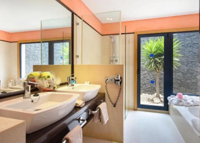 Mamma Mia Sleeps 6 With Pool