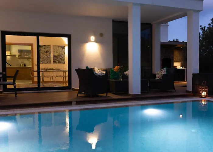 Mamma Mia Sleeps 6 With Pool プラヤ・ブランカ