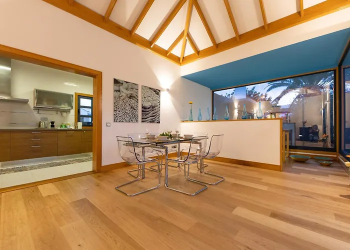 Mamma Mia Sleeps 6 With Pool プラヤ・ブランカ